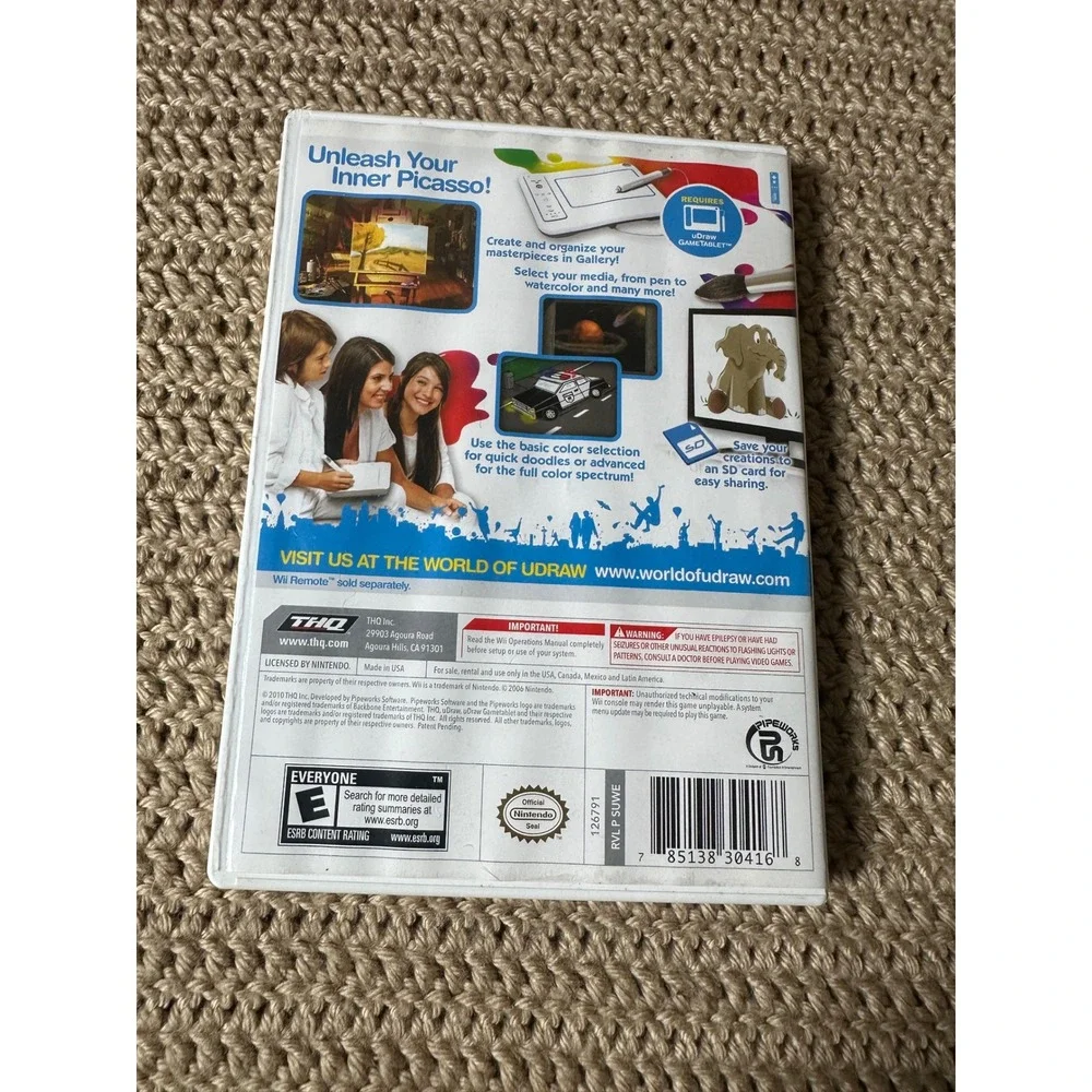 uDraw Game Tablet White for Nintendo Wii with uDraw Studio Game Bundle